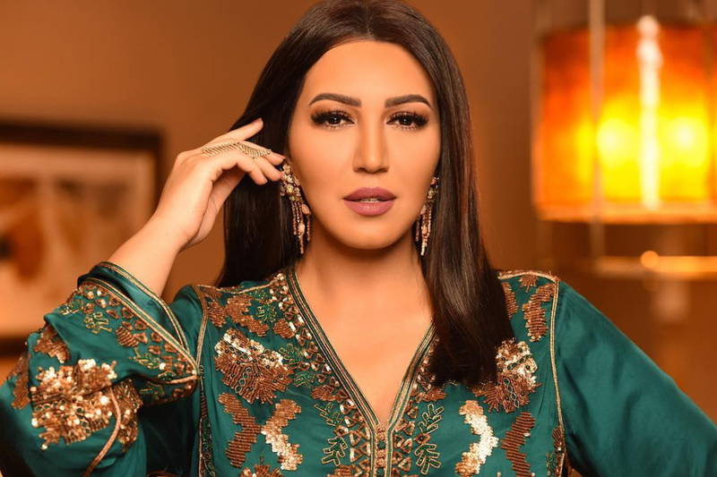 الفنانة المغربية أسماء المنور