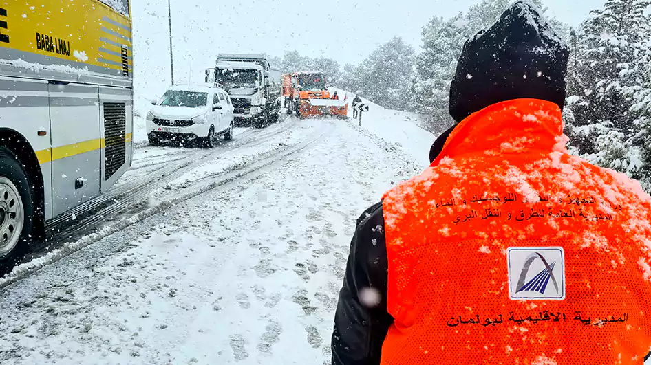 نشرة إنذارية: تساقطات ثلجية (من 10 إلى 40 سم) مرتقبة من السبت إلى الاثنين بعدد من مناطق المملكة