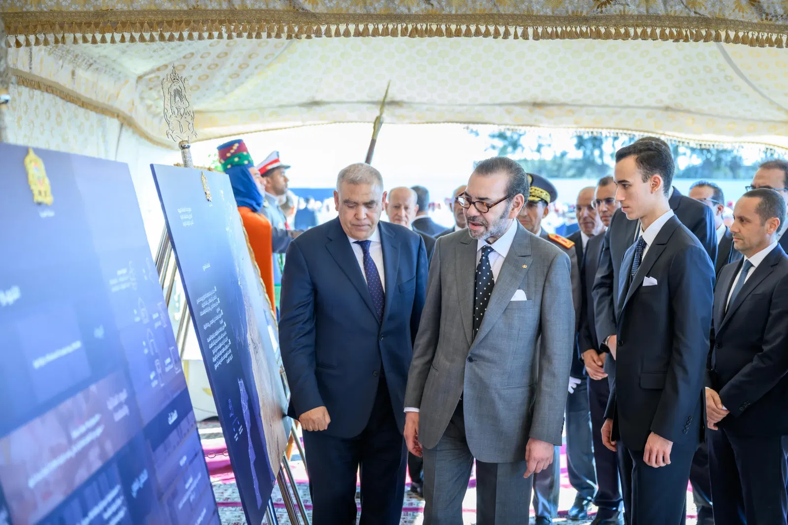 الملك محمد السادس يعطي انطلاقة إحداث منصة المخزون والاحتياطات الأولية لجهة الرباط سلا- القنيطرة لمواجهة الكوارث